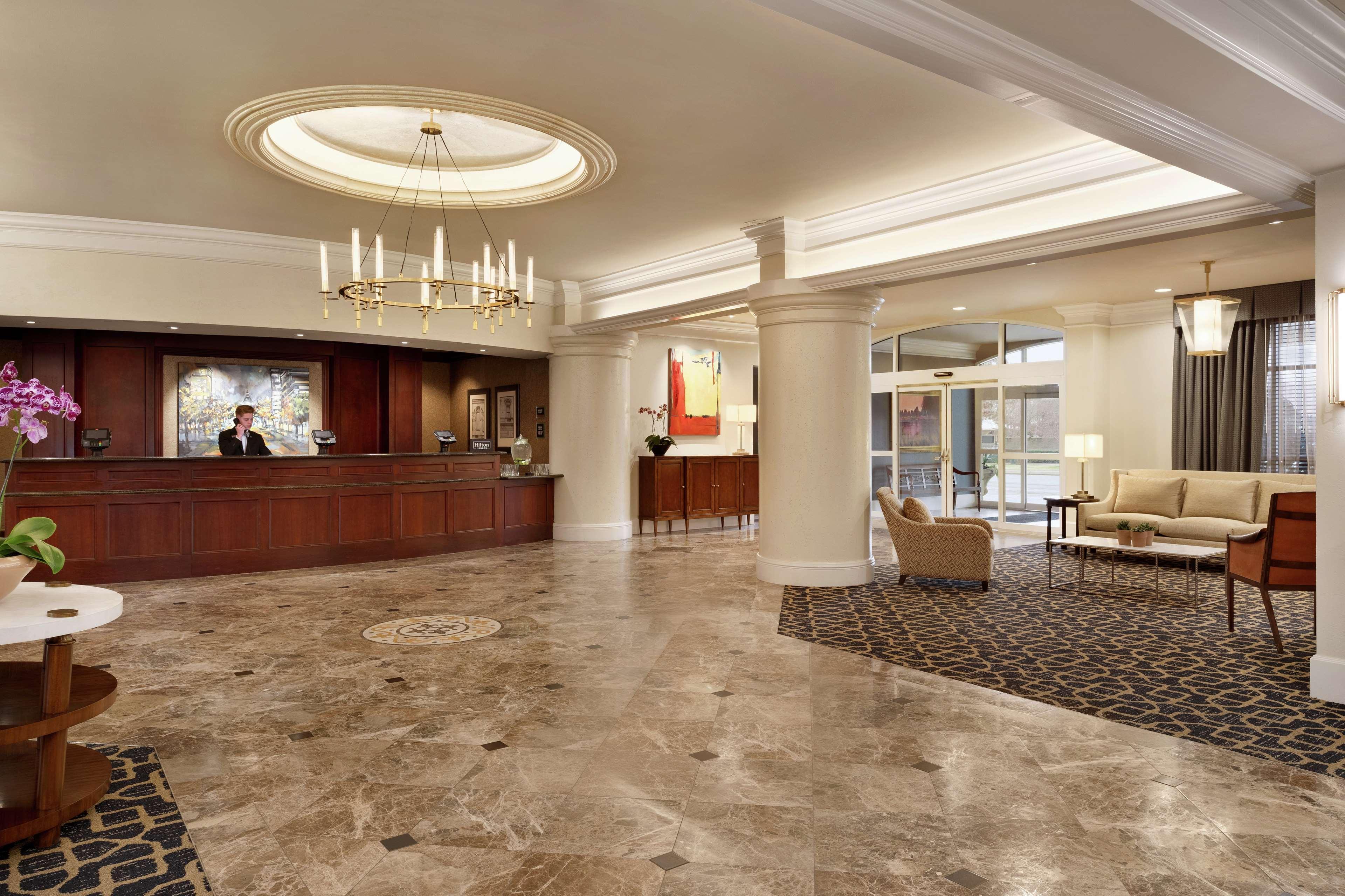 Hotel Hilton Columbia Center Exterior foto